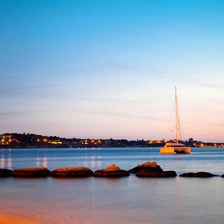 Bed Cafe シラクーサ